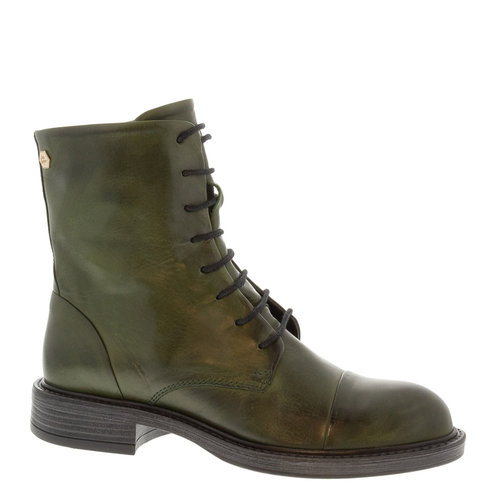 Green lace cheap up boots