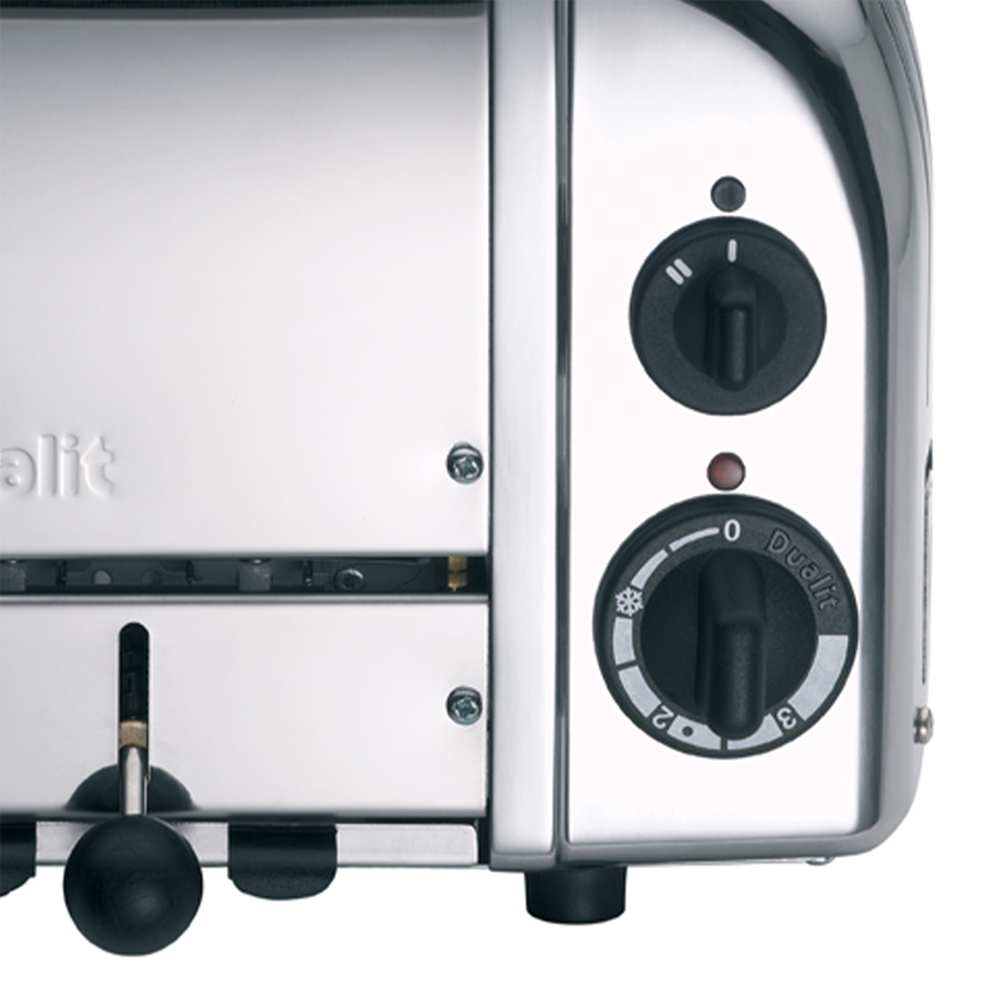 How to use the sustainable Dualit Classic Toaster 