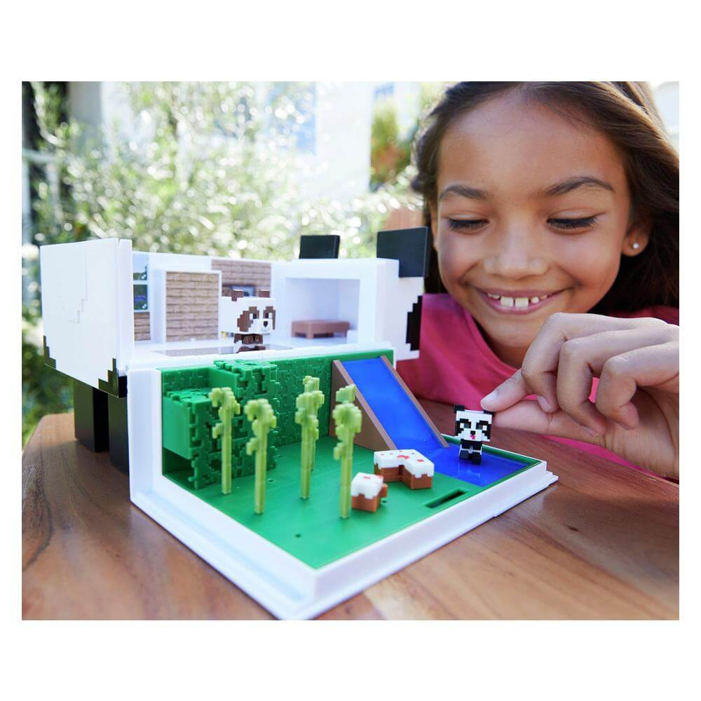 Minecraft Mob Head Minis Panda Playhouse Playset & 2 Panda Action Figures