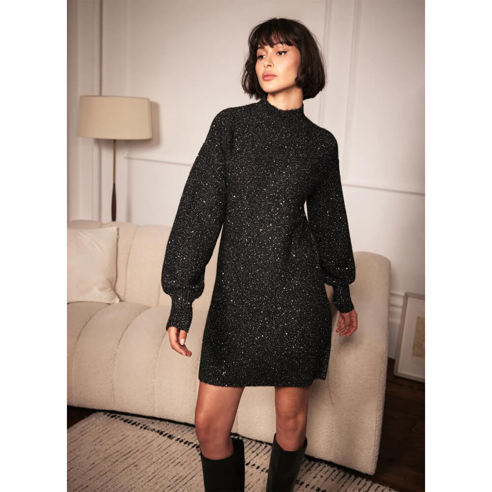 velvet knitted dresses Karleigh Faux Fur Knit Maxi Dress / Plum | MESHKI This long sleeved mini dress by Mint Velvet has a simple round neck and a plain design thats perfect for mixing and matching with your favourite accessories. Mint Velvet Cream Bobble Detail