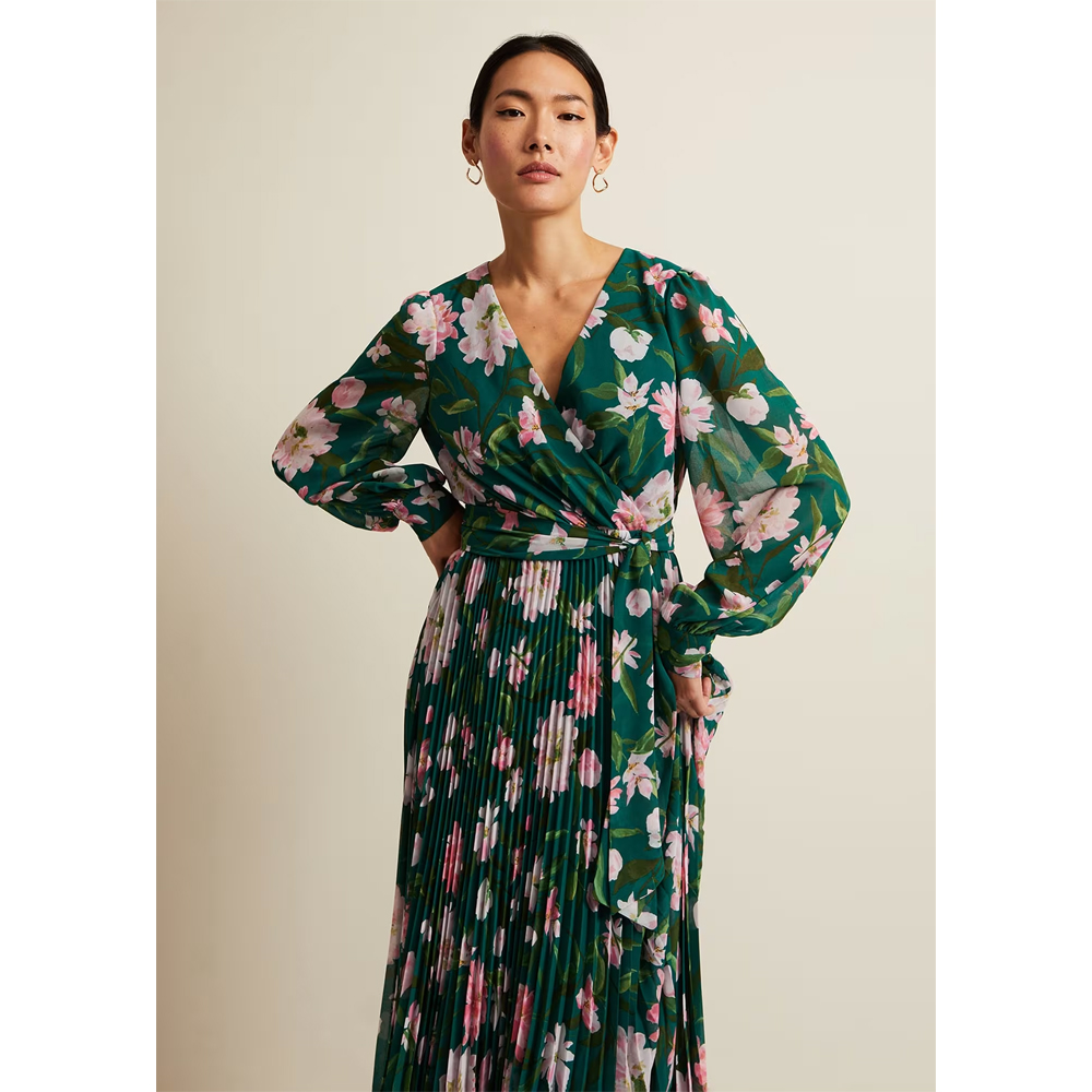 Sophie velvet sale floral maxi dress