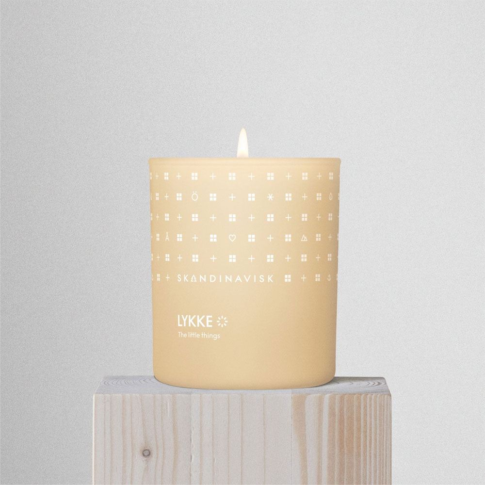 Skandinavisk Scented Candle 200g - LYKKE